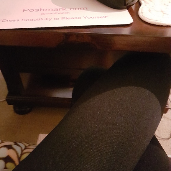 Fleece Petite BLACK Legging Best Seller! - Picture 3 of 4